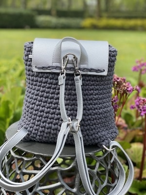 1 forme tweekleurige tas