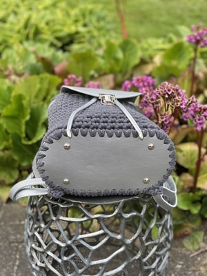 1 forme tweekleurige tas