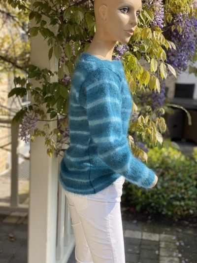 1forme mohair blauw gestreept